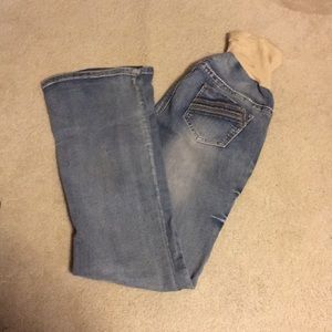 Maternity jeans